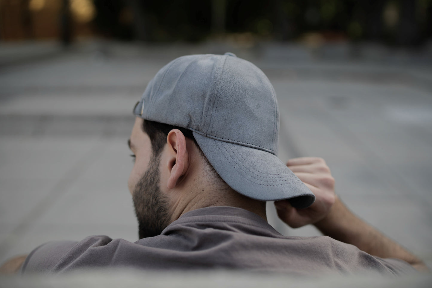 LIGHT GRAY