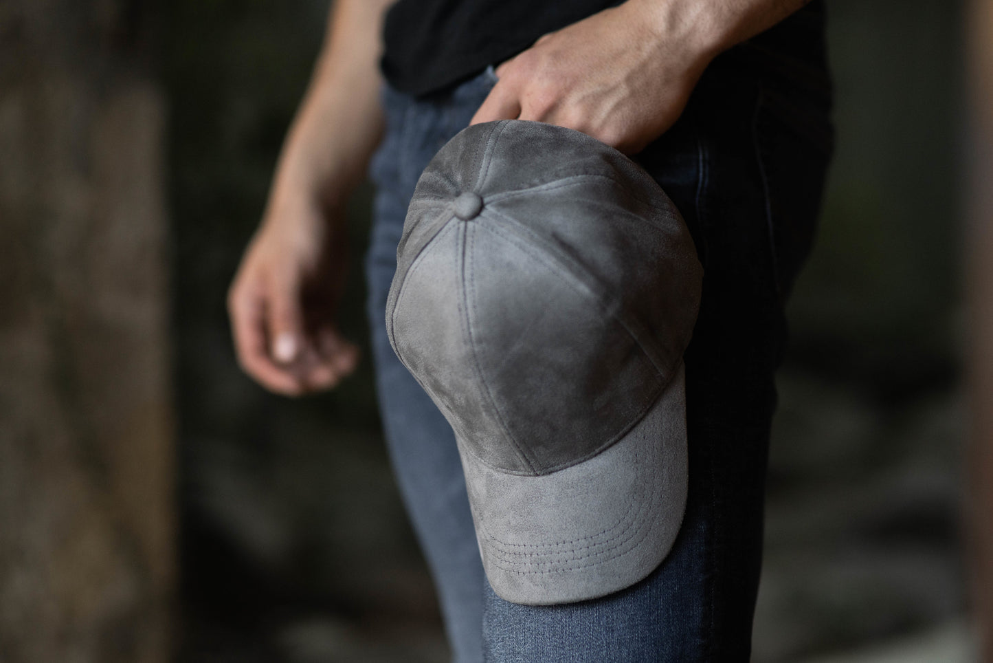 DARK GRAY