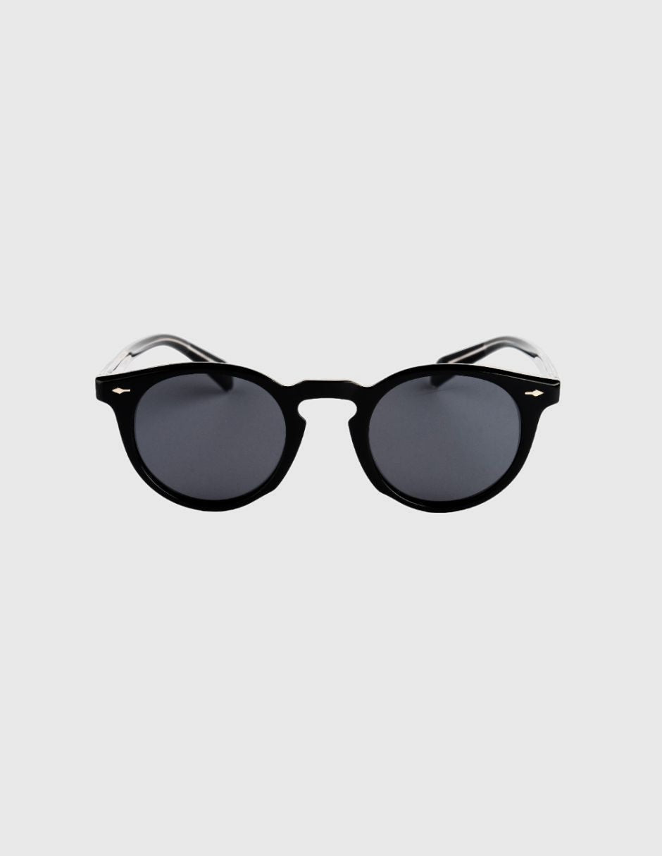 Minimal Pure Noir