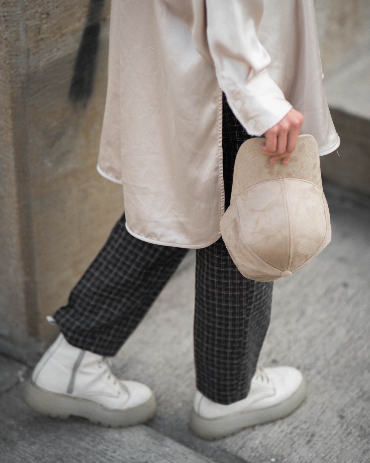 KHAKI